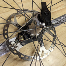 Load image into Gallery viewer, Narwheel LTS Thru Axle Wheel Holder