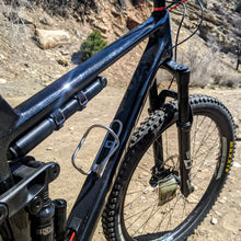 Load image into Gallery viewer, OneUp EDC Pump Tool mounted using Terske Pump Holders to Norco Optic mountain bike frame